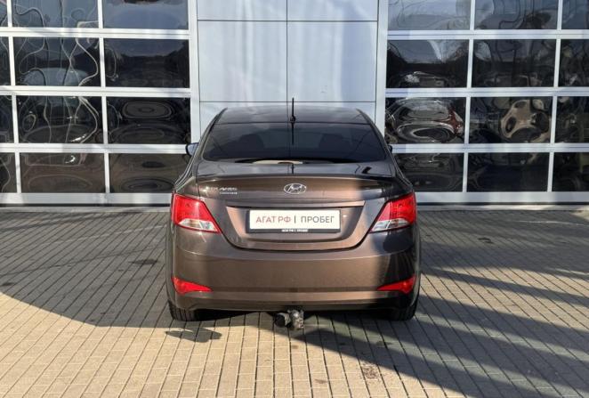 Hyundai Solaris I Рестайлинг с пробегом 2016 года, цена 1 000 000 рублей, 199607 км, седан, Автокод Объявления