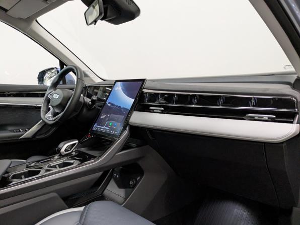 Geely Atlas II с пробегом 2024 года, цена 2 990 000 рублей, 36808 км, внедорожник, Автокод Объявления