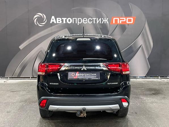 Mitsubishi Outlander III Рестайлинг 2 с пробегом 2015 года, цена 1 560 000 рублей, 131188 км, внедорожник, Автокод Объявления