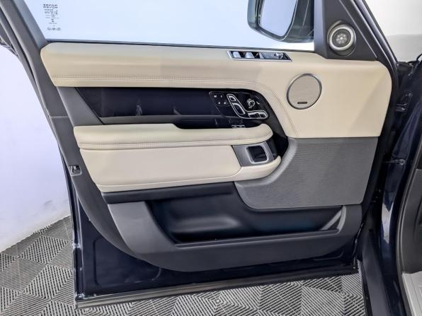 Land Rover Range Rover IV Рестайлинг с пробегом 2021 года, цена 8 500 000 рублей, 94014 км, внедорожник, Автокод Объявления