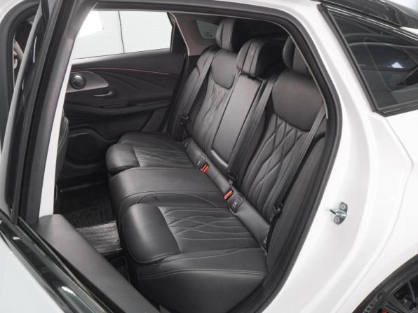 Chery Arrizo 8 с пробегом 2023 года, цена 2 299 000 рублей, 16397 км, седан, Автокод Объявления