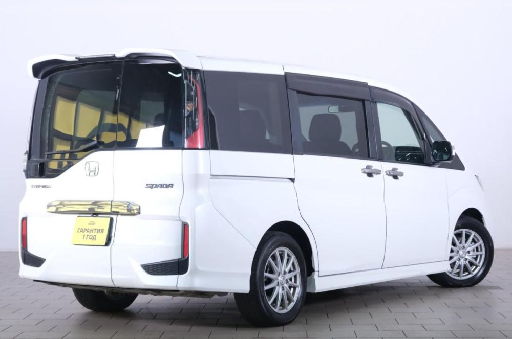 Honda Stepwgn V Омск  - изображение 7