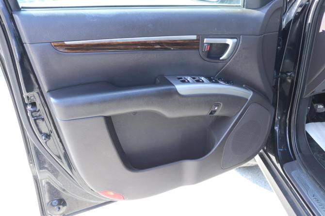 Hyundai Santa Fe II Рестайлинг с пробегом 2011 года, цена 1 299 995 рублей, 243266 км, внедорожник, Автокод Объявления