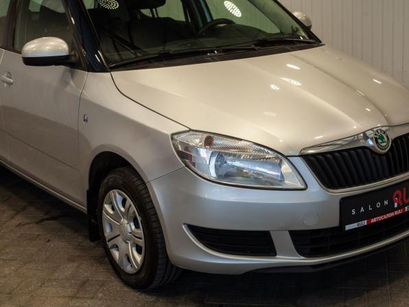 Skoda Fabia II Рестайлинг с пробегом 2011 года, цена 545 000 рублей, 136847 км, хэтчбек, Автокод Объявления