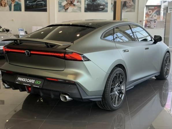 Changan UNI-V I с пробегом 2023 года, цена 2 295 000 рублей, 31000 км, лифтбек, Автокод Объявления