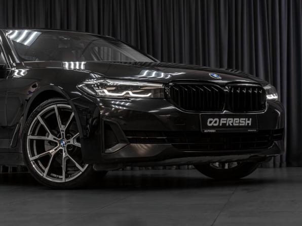 BMW 5 серии VII (G30/G31/G38) Рестайлинг с пробегом 2021 года, цена 4 510 000 рублей, 107817 км, седан, Автокод Объявления