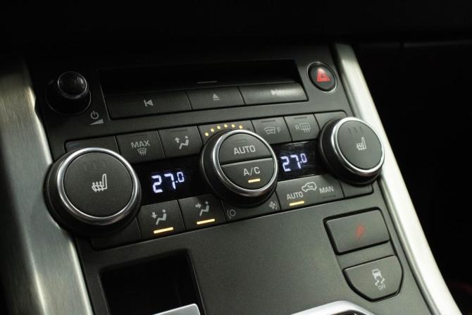 Land Rover Range Rover Evoque I с пробегом 2012 года, цена 2 000 000 рублей, 176738 км, внедорожник, Автокод Объявления