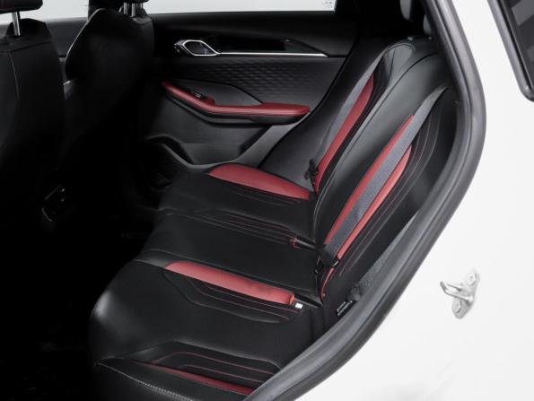 Geely Coolray I Рестайлинг с пробегом 2024 года, цена 2 170 000 рублей, 13000 км, внедорожник, Автокод Объявления
