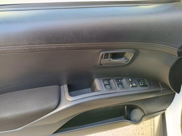 Mitsubishi Outlander II Рестайлинг с пробегом 2011 года, цена 849 000 рублей, 292645 км, внедорожник, Автокод Объявления