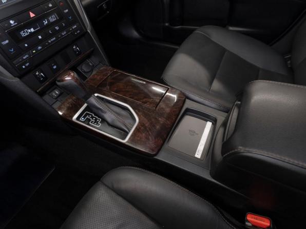 Toyota Camry VII (XV50) Рестайлинг с пробегом 2015 года, цена 2 080 000 рублей, 165987 км, седан, Автокод Объявления
