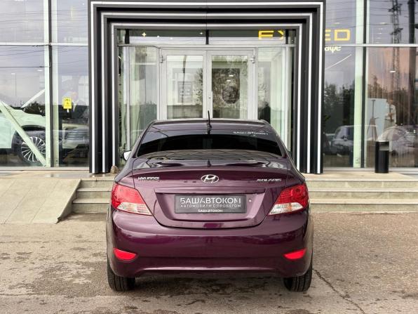 Hyundai Solaris I с пробегом 2013 года, цена 850 000 рублей, 112833 км, седан, Автокод Объявления