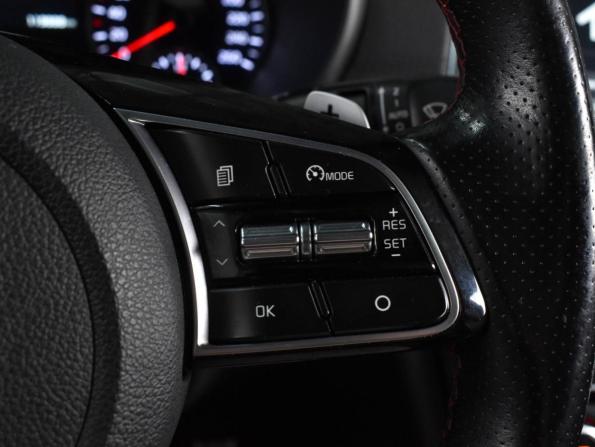 Kia Optima IV Рестайлинг с пробегом 2018 года, цена 2 295 000 рублей, 119888 км, седан, Автокод Объявления