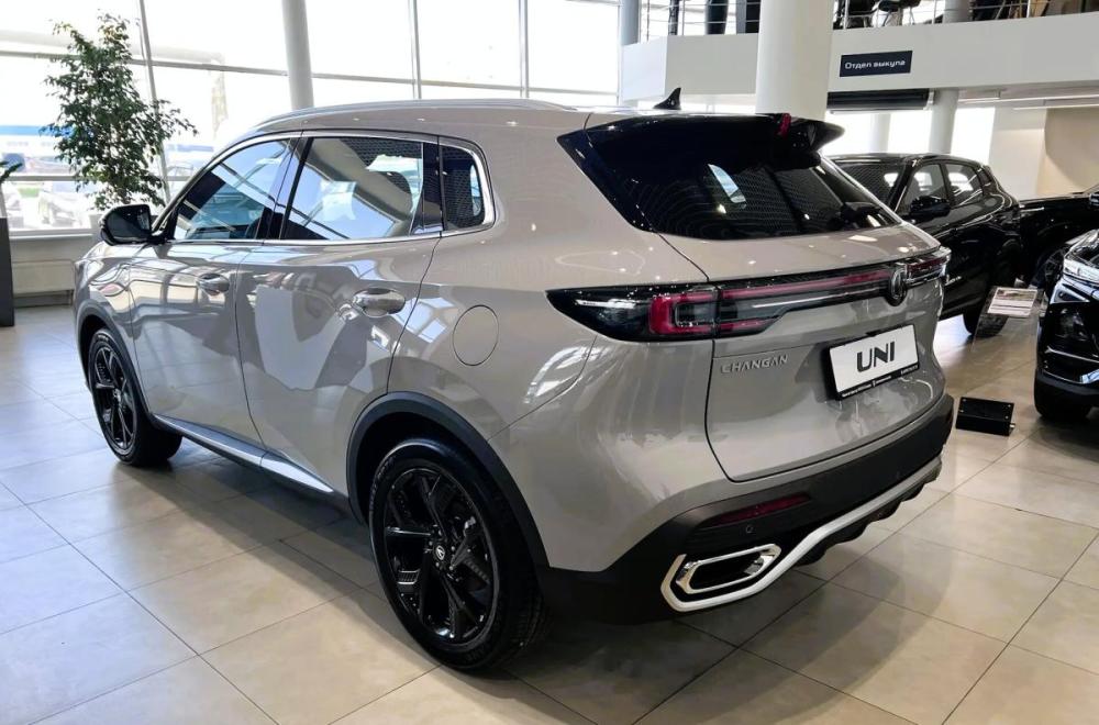 Changan UNI-S (CS55 Plus) Москва  - изображение 8
