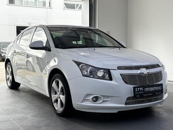 Chevrolet Cruze I с пробегом 2012 года, цена 655 000 рублей, 269102 км, седан, Автокод Объявления