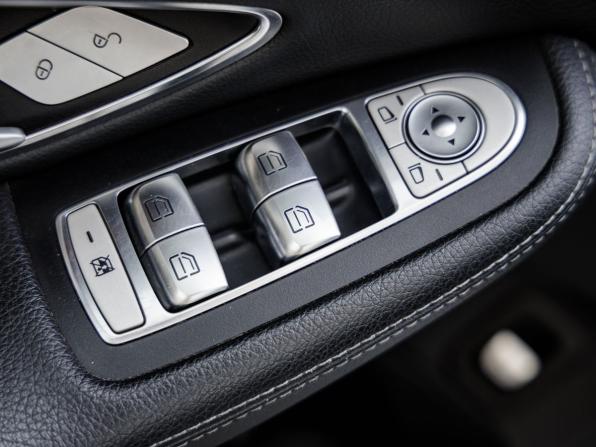 Mercedes-Benz C-Класс IV (W205) с пробегом 2015 года, цена 1 868 000 рублей, 216249 км, седан, Автокод Объявления