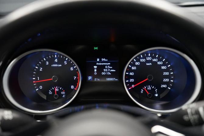 Kia Ceed III с пробегом 2019 года, цена 1 700 000 рублей, 180000 км, универсал, Автокод Объявления