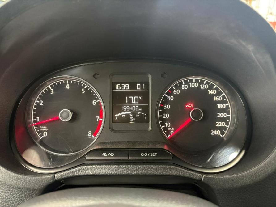 Volkswagen Polo V Рестайлинг Санкт-Петербург  - изображение 11
