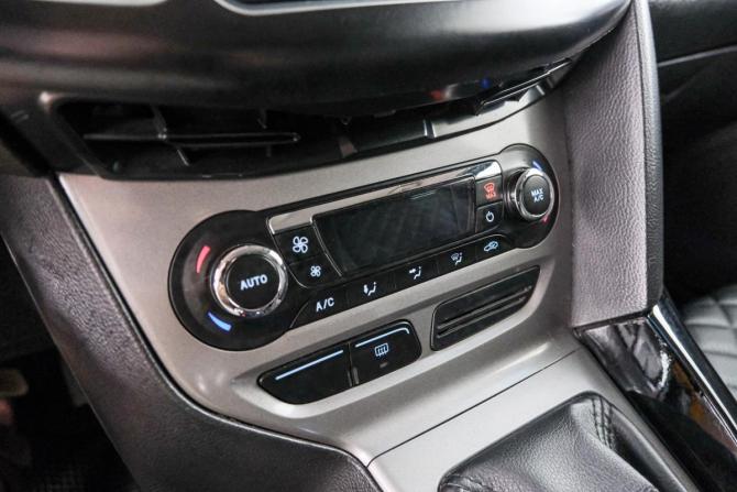 Ford Focus II Рестайлинг с пробегом 2011 года, цена 749 000 рублей, 221000 км, хэтчбек, Автокод Объявления