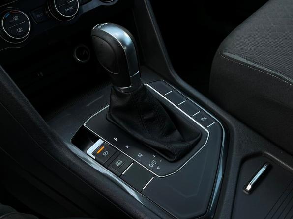 Volkswagen Tiguan II с пробегом 2017 года, цена 1 498 800 рублей, 219735 км, внедорожник, Автокод Объявления