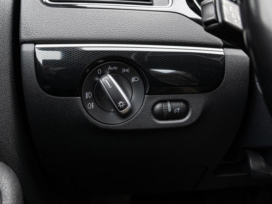 Volkswagen Jetta VI Рестайлинг Краснодар  - изображение 19