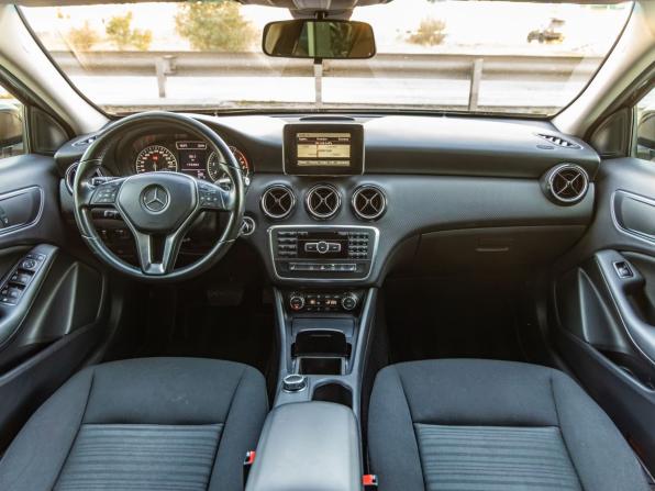 Mercedes-Benz A-Класс III (W176) с пробегом 2015 года, цена 1 348 000 рублей, 172484 км, хэтчбек, Автокод Объявления