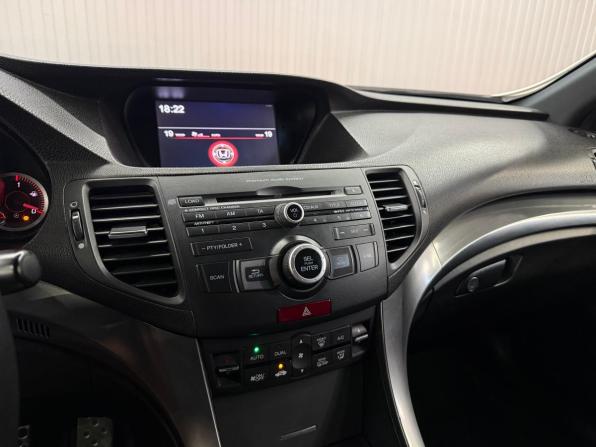 Honda Accord VIII Рестайлинг с пробегом 2012 года, цена 1 660 000 рублей, 206123 км, седан, Автокод Объявления