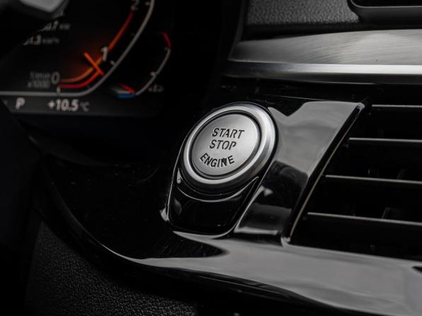 BMW 5 серии VII (G30/G31/G38) с пробегом 2020 года, цена 3 820 000 рублей, 151713 км, седан, Автокод Объявления