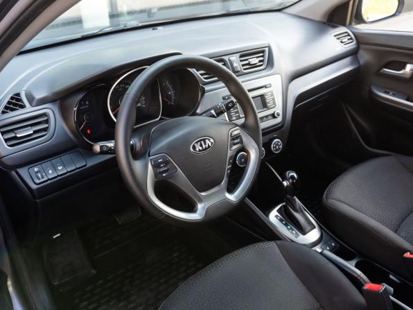 Kia Rio III Рестайлинг с пробегом 2017 года, цена 1 155 300 рублей, 118795 км, седан, Автокод Объявления
