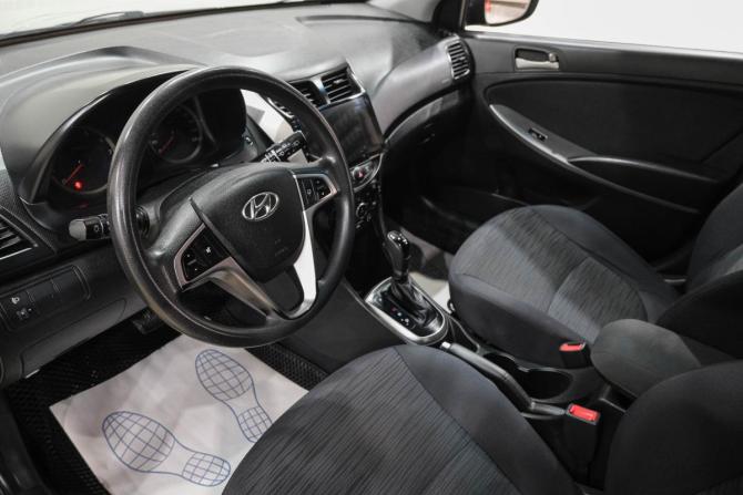 Hyundai Solaris I Рестайлинг с пробегом 2016 года, цена 999 000 рублей, 167000 км, хэтчбек, Автокод Объявления