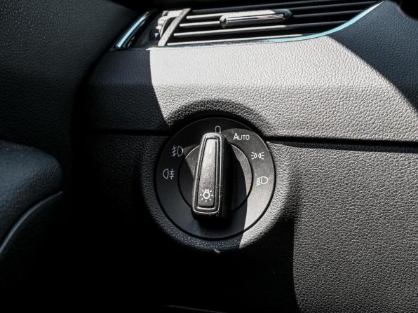Skoda Octavia III (A7) Рестайлинг с пробегом 2017 года, цена 2 170 000 рублей, 147314 км, лифтбек, Автокод Объявления
