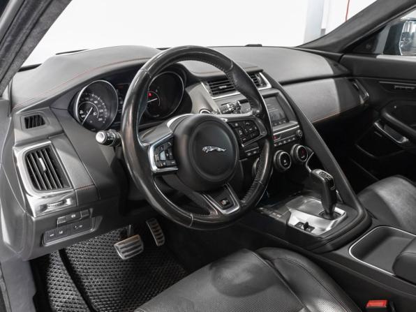 Jaguar E-Pace I с пробегом 2018 года, цена 2 820 000 рублей, 146307 км, внедорожник, Автокод Объявления