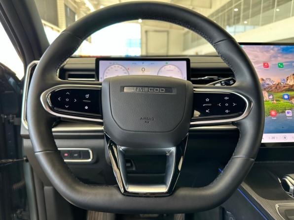 Jaecoo J7 I Рестайлинг с пробегом 2025 года, цена 2 599 000 рублей, 2500 км, внедорожник, Автокод Объявления