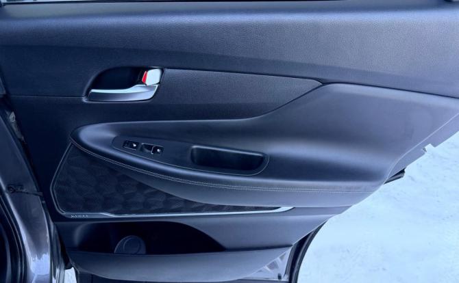 Hyundai Santa Fe IV с пробегом 2018 года, цена 2 847 000 рублей, 126502 км, внедорожник, Автокод Объявления