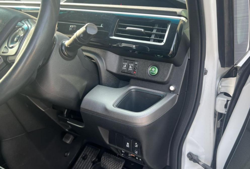 Honda Stepwgn V Рестайлинг Красноярск  - изображение 21