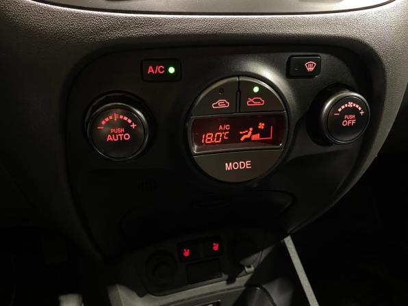 Kia Rio II Рестайлинг с пробегом 2011 года, цена 779 000 рублей, 139088 км, хэтчбек, Автокод Объявления