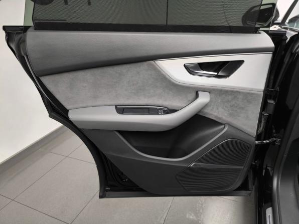 Audi Q8 I (4M) с пробегом 2021 года, цена 7 054 000 рублей, 94479 км, внедорожник, Автокод Объявления