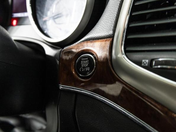 Jeep Grand Cherokee IV (WK2) с пробегом 2012 года, цена 1 449 585 рублей, 274000 км, внедорожник, Автокод Объявления