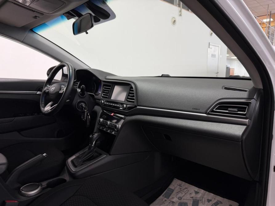 Hyundai Elantra VI (AD) Рестайлинг Новороссийск  - изображение 10