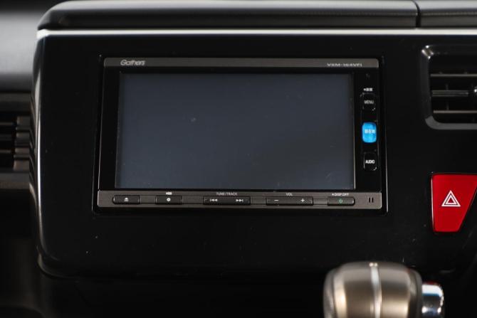 Honda Stepwgn V с пробегом 2016 года, цена 1 699 000 рублей, 115000 км, минивэн, Автокод Объявления