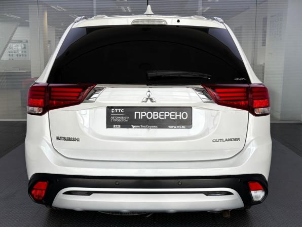 Mitsubishi Outlander III Рестайлинг 3 с пробегом 2019 года, цена 2 400 000 рублей, 105500 км, внедорожник, Автокод Объявления