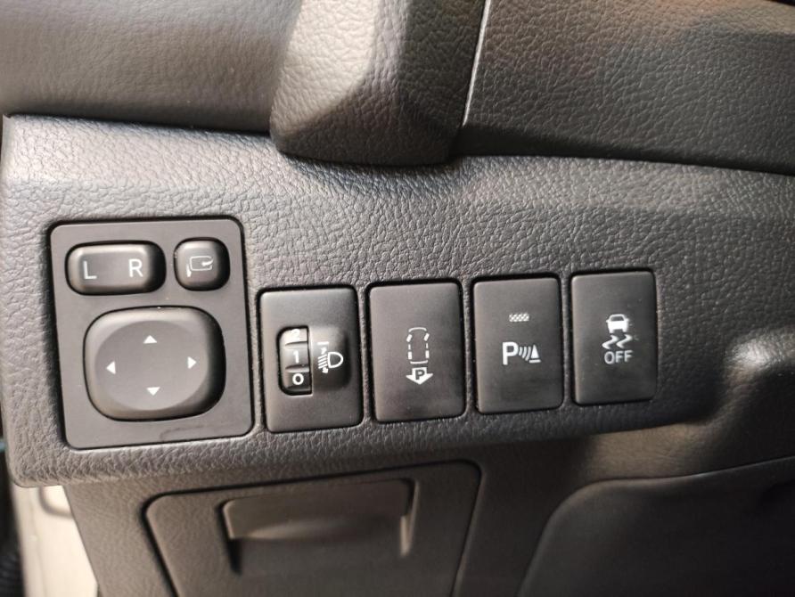 Toyota Auris II Санкт-Петербург  - изображение 16