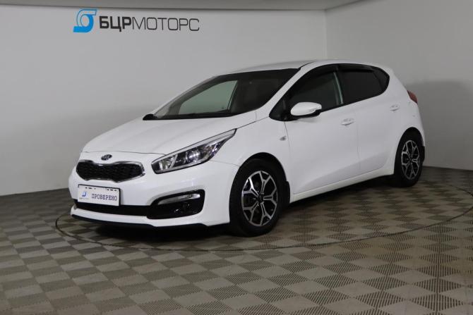 Kia Ceed II Рестайлинг с пробегом 2018 года, цена 1 599 990 рублей, 74670 км, хэтчбек, Автокод Объявления