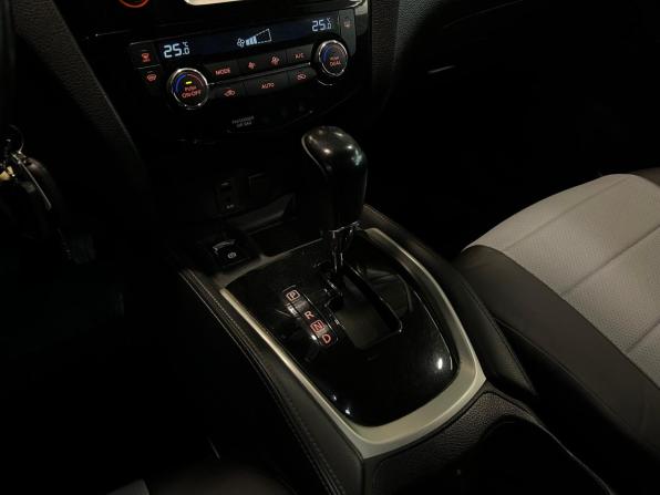 Nissan Qashqai II с пробегом 2017 года, цена 1 350 000 рублей, 108797 км, внедорожник, Автокод Объявления