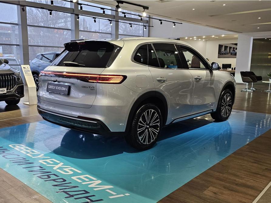 Geely EX5 EM-i Москва  - изображение 8