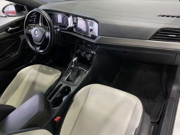 Volkswagen Jetta VII с пробегом 2019 года, цена 1 839 900 рублей, 157000 км, седан, Автокод Объявления