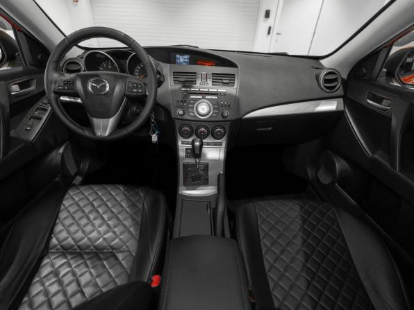 Mazda 3 II (BL) с пробегом 2011 года, цена 775 000 рублей, 301049 км, седан, Автокод Объявления
