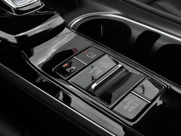 Hyundai Sonata VIII (DN8) с пробегом 2022 года, цена 2 869 000 рублей, 67412 км, седан, Автокод Объявления