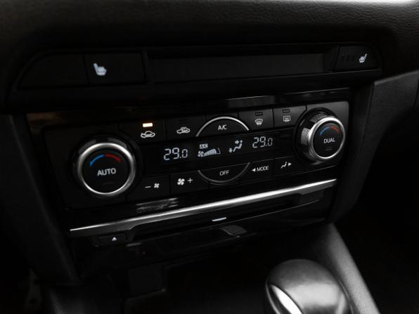 Mazda 6 III (GJ) Рестайлинг с пробегом 2016 года, цена 1 740 000 рублей, 149592 км, седан, Автокод Объявления