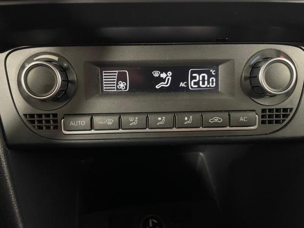 Volkswagen Polo V с пробегом 2013 года, цена 880 000 рублей, 137821 км, седан, Автокод Объявления