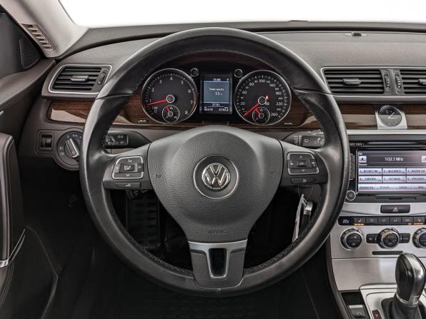 Volkswagen Passat B7 с пробегом 2013 года, цена 1 450 000 рублей, 94193 км, седан, Автокод Объявления